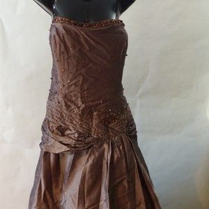 Formal Dress Size 16 NWT